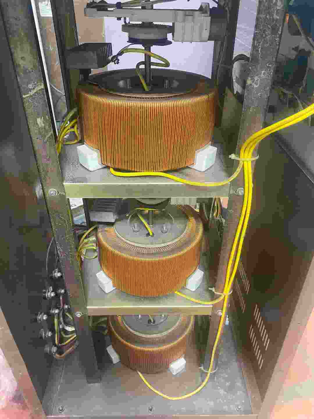 on-ap-lioa-10kva-3pha-4