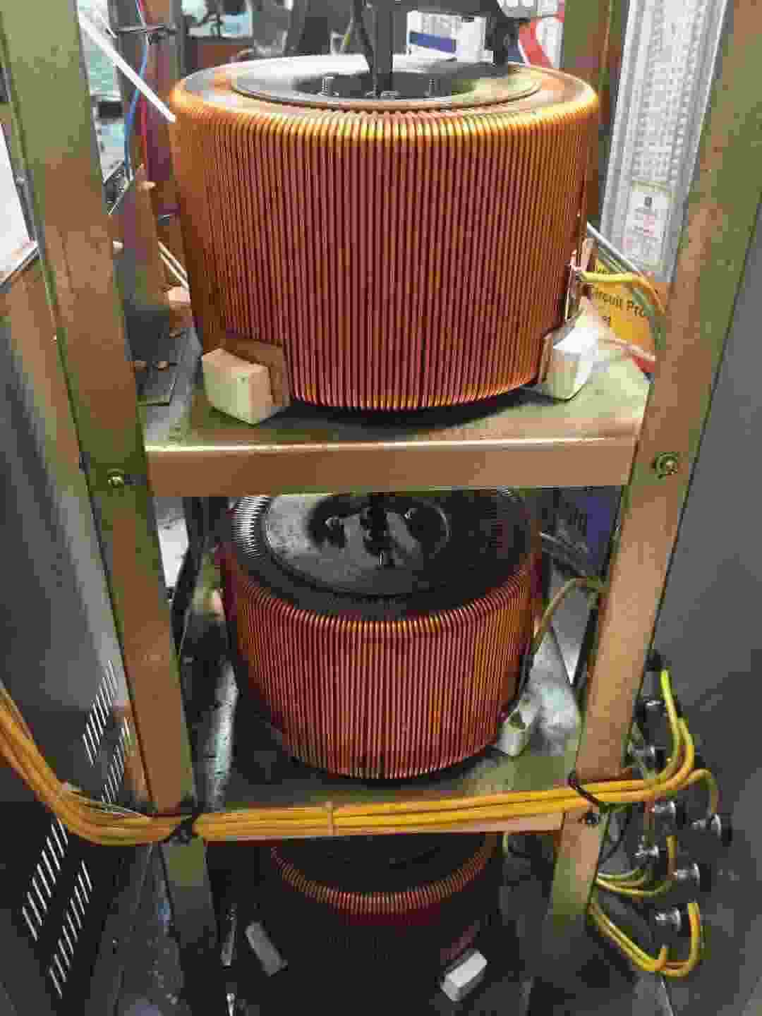 on-ap-lioa-15kva-3-pha-3